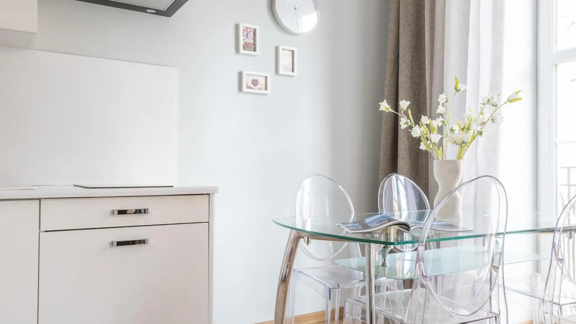 Naptun Old Town By Alqueen Apartments Γκντανσκ 0*,  Πολωνία
